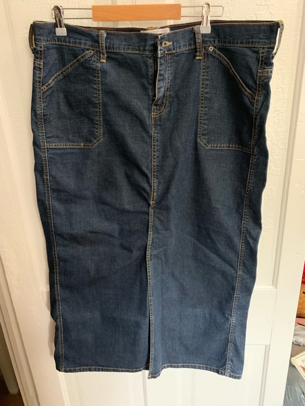 Levi’s Stretch 4 Pocket Denim Maxi Skirt - 18